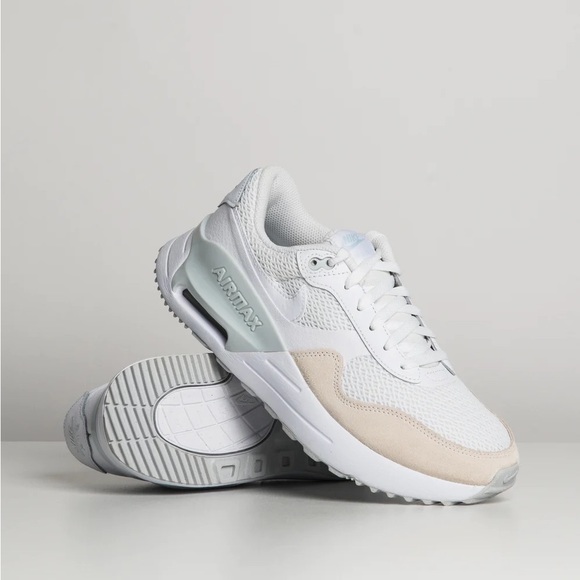 Nike Air Max System
Men's - Picture 1 of 6
